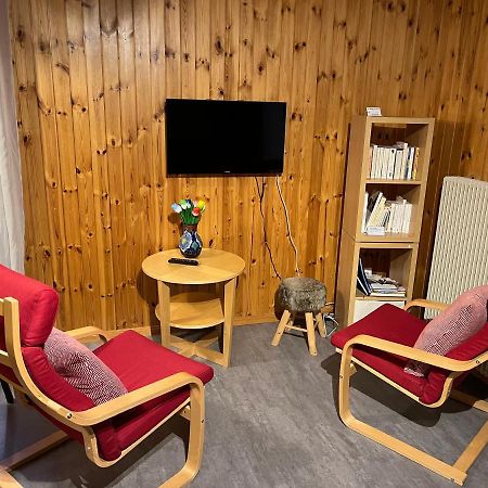 Au Village D'Evolene, Tres Joli Studio Calme Et Ensoleille Luaran gambar